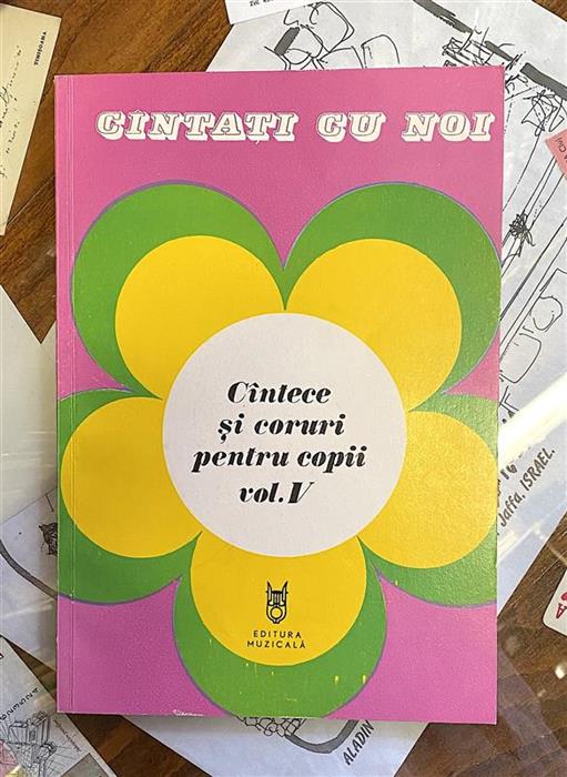 Cantati cu noi. Cantece si coruri pentru copii volumul 5/V