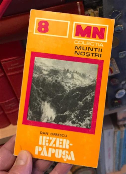 Iezer-Papusa. Colectia Muntii Nostri 8