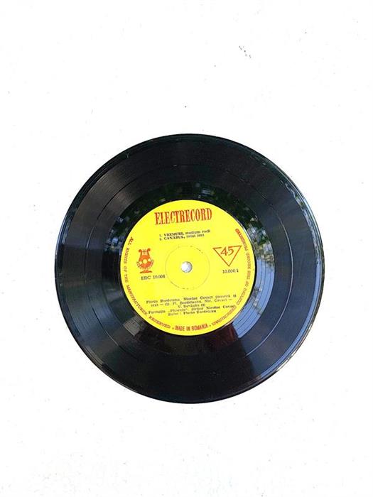 Phoenix - Vremuri - Canarul - Lady Madonna - Friday on my mind - disc vinil - DEBUT 1968