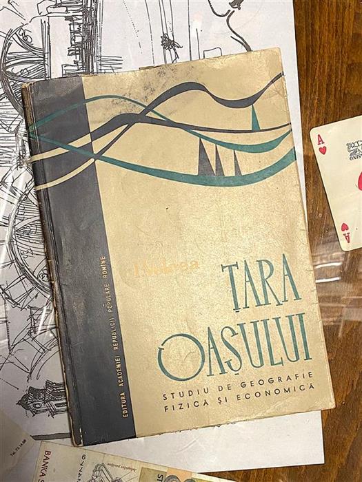 Tara Oasului. Studiu de geografie fizica si economica